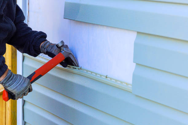 Reliable Siding Repair contractor in Lynnwood, WA by Creative Siding